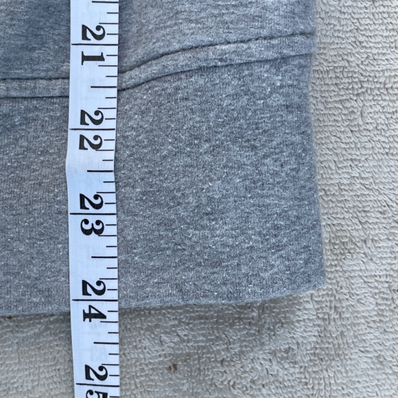 Patagonia organic cotton Blue and Gray Sweatshirt Yellowstone national Park M - Picture 5 of 6